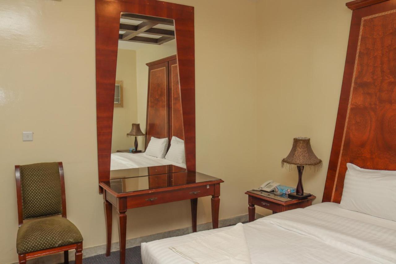 Al Orouba Hotel Riyadh Eksteriør billede